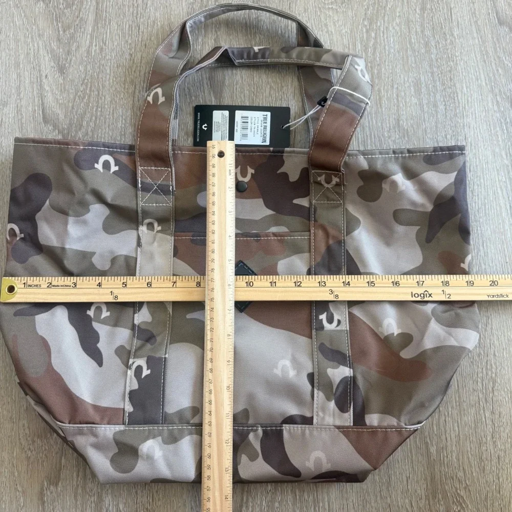 True Religion Dribble Camo Tote Bag Horseshoe Logo Canvas TR106324 New With Tags